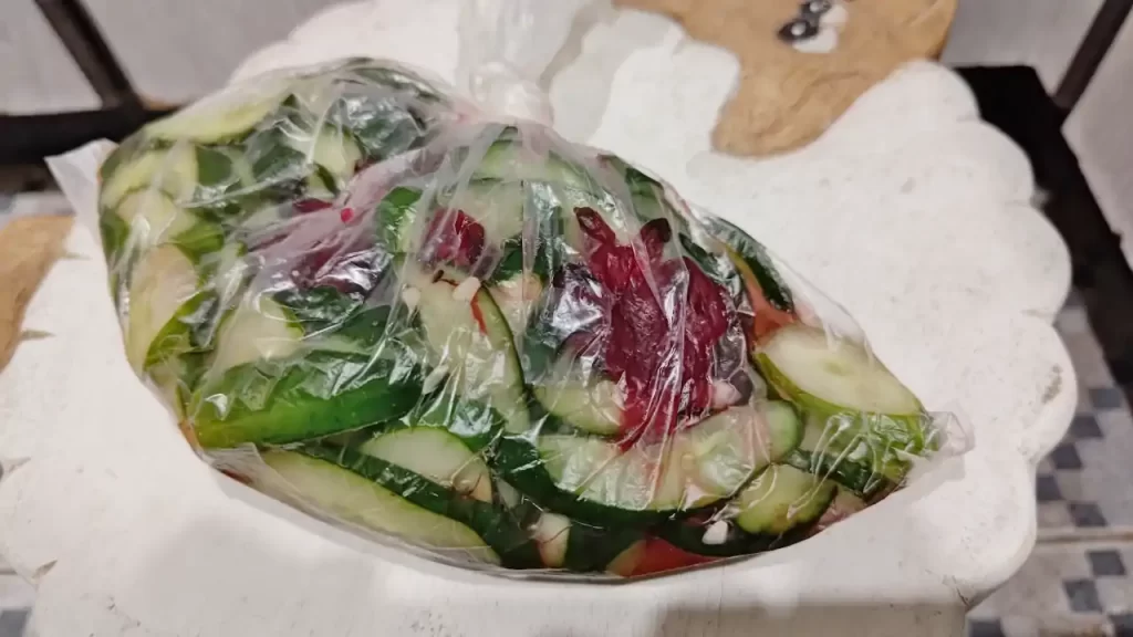 この状態で冷蔵庫に2日間入れていました